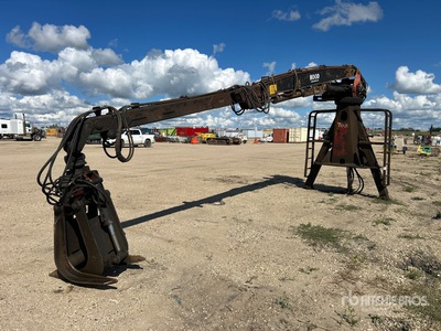 Hood & Slasher Equipment 7000 Short Wood Log Loader