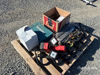 Quantity of Parts and Tools Varios, tienda, almacen, consumidor