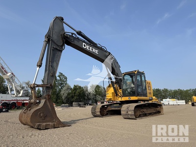 2017 John Deere 245G LC Tracked Excavator