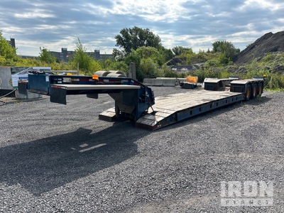 2007 J C Trailers 55 ton Tri/A Removable Gooseneck Lowboy Trailer