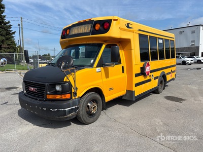 2012 GMC Savana G4500 4x2 31-Seat School Bus