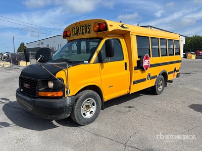 2013 GMC Savana G3500 4x2 2x2 19-Seat School Bus