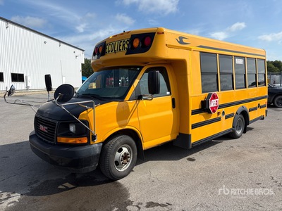 2012 GMC Savana G4500 4x2 36-Seat School Bus