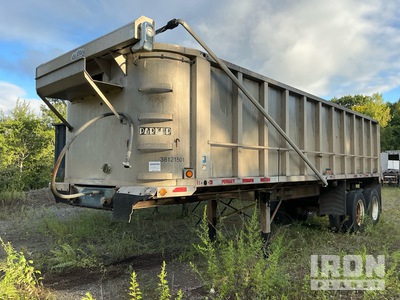 1988 Parker 1DA-28 28 ft T/A Aluminum Demolition Tipping Trailer