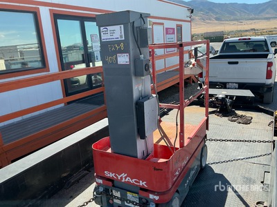 2016 Skyjack SJ16 Vertical Mast Lift (Inoperable)