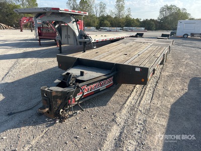 2016 Interstate 40DLA 27 ft T/A Equipment Trailer