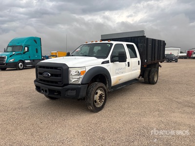 2016 Ford F-450 4x2 Crew Cab Camion à benne