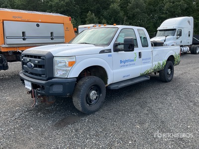 2015 Ford F-350 XL 4x4 Extended Cab Pick Up