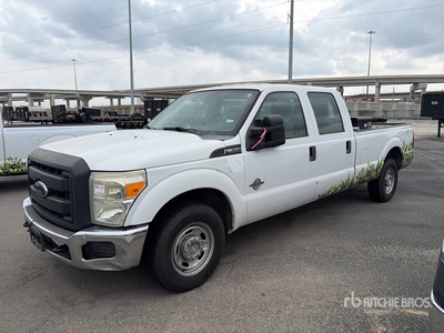 2014 Ford F-350 XL 4x2 Crew Cab Ute