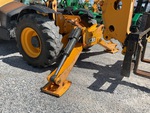 Chassis with Outriggers