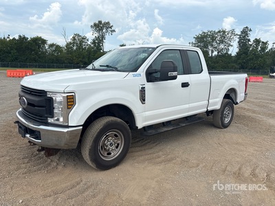 2019 Ford F-250 4x4 Extended Cab Pickup