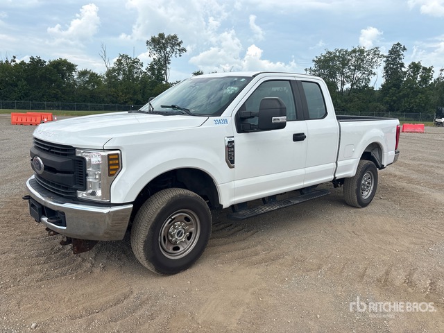 2019 Ford F-250 XL 4x4 Extended Cab Pickup