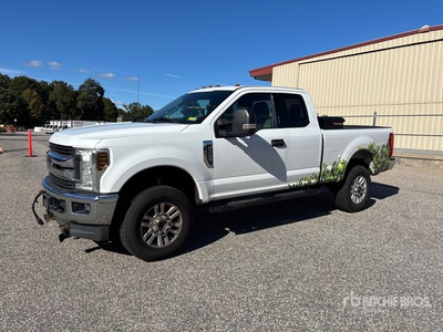 2019 Ford F-250 XLT 4x4 Extended Cab Pickup