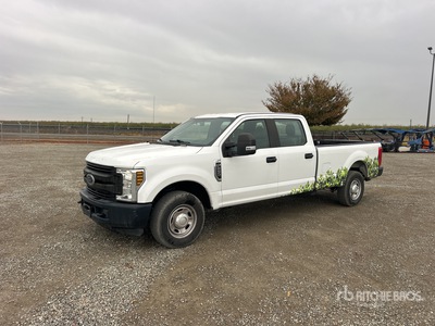 2019 Ford F-250 XL 4x2 Crew Cab Pickup