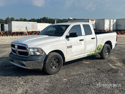 2017 Ram 1500 4x2 Crew Cab Pickup