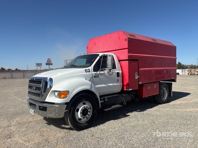 2012 Ford F-650 4x2 Chipper Truck