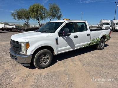 2017 Ford F-250 XL 4x2 Crew Cab Pickup
