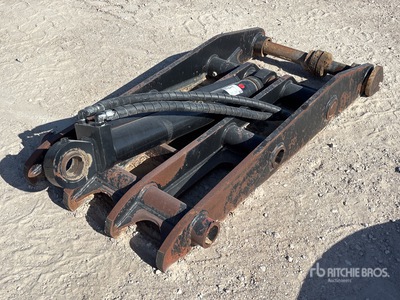 Fleco 36 in Hydraulic Excavator Thumb - Fits 320 / 210 size excavator