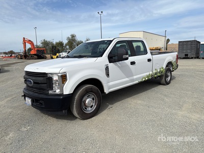 2018 Ford F-250 XL 4x2 Crew Cab Pickup