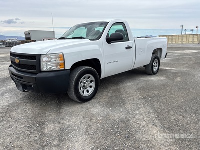 2013 Chevrolet Silverado 1500 4x2 Pickup