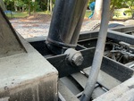 Underbody with Cylinder Pins and Bushings