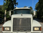 Cab with Mirrors
