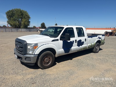 2016 Ford F-250 XL 4x2 Crew Cab Pickup