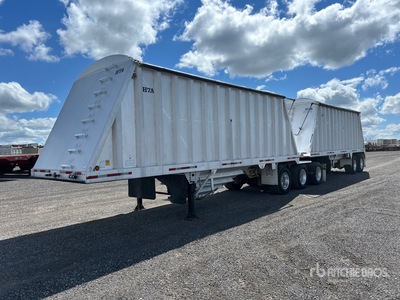 1997 TMR HT Super B-Train Lead Grain Trailer