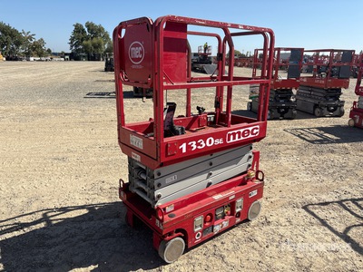 2019 MEC 1330SE Electric Scissor Lift