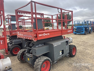 2018 Skyjack SJ6832 RT Podnośnik nożycowy