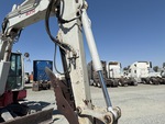 Hydraulics with Bucket Cylinder