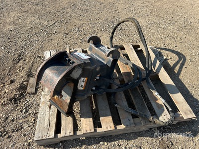Helac Q/C Tilt Attachment with coupler Varios, accesorio para excavadora - Fits Bobcat E50