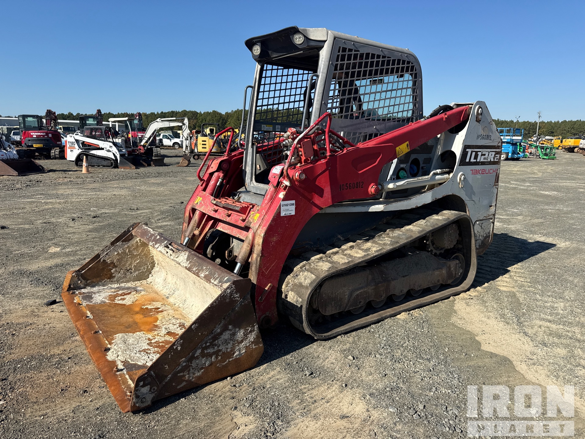 2017 Takeuchi TL12R2-R Two-Speed Compact Track Loader