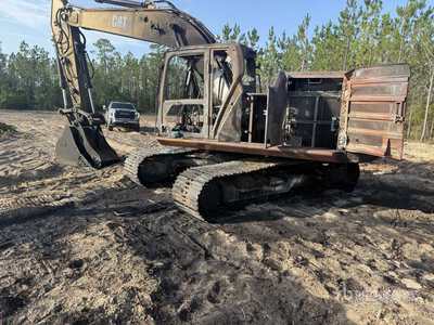 Cat 320-07 Tracked Excavator