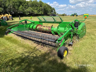 2015 John Deere 615 P 15 Ft Pick-Up Combine Header
