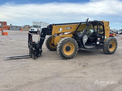 2022 Cat TL642 Telehandler