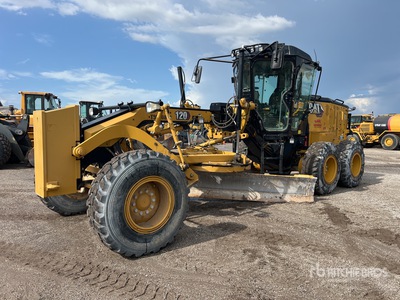 2020 Cat 120 Niveleuse à moteur