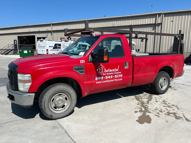 2010 Ford F-250 XL 4x2 Pickup (Inoperable)
