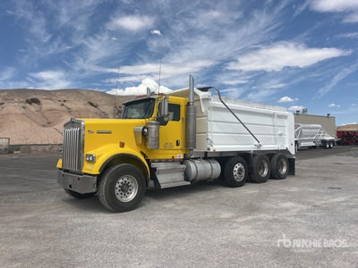 2005 Kenworth T800 8x4 Wywrotka Tri/A