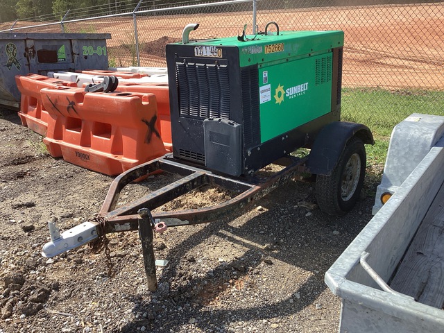 2015 Miller Big Blue 400 Pro Mobile Multi-Process Engine Driven Welder