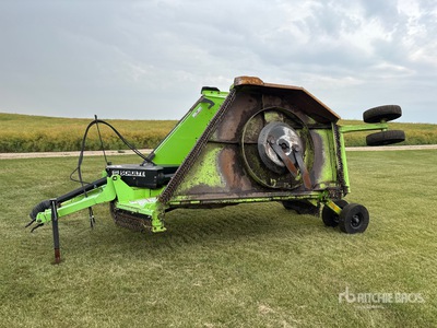 Schulte XH1500 15 ft Batwing Finishing Mower