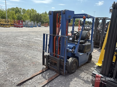 Komatsu FG205T11 3420 lb Cushion Tire Forklift (Inoperable)
