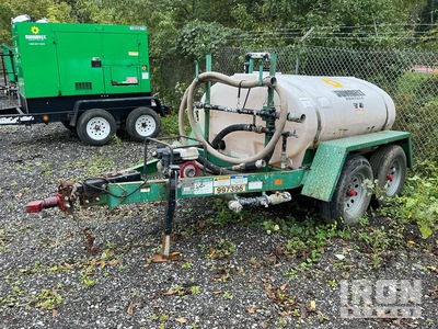 2017 Wylie EXP500LSG 400 gal T/A Remolque de tanque de agua