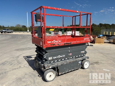 2020 Skyjack SJ4732 Electric Scissor Lift