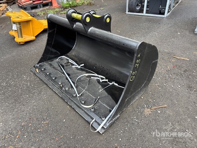 2026 Warrior WBMCC7-1500 59 in Cleanup Excavator Bucket - Fits Cat 307 / 6 - 8 ton (Unused)