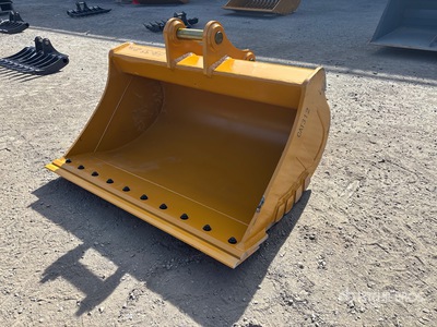 2026 Warrior WBMCC12-1550 61 in Q/C Cleanup Excavator Bucket - Fits Cat 312 / 12 - 14 ton (Unused)