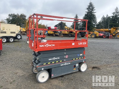 2019 Skyjack SJ III 3226 Electric Piattaforma aerea verticale