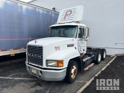 1999 Mack CH613 6x4 MaxiCruise Cabina per trattore stradale
