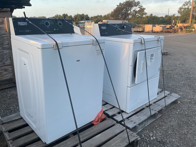 (1) Maytag Clothes Washer & (1) Maytag Clothes Dryer