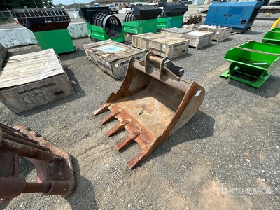 48 in Digging Excavator Bucket
